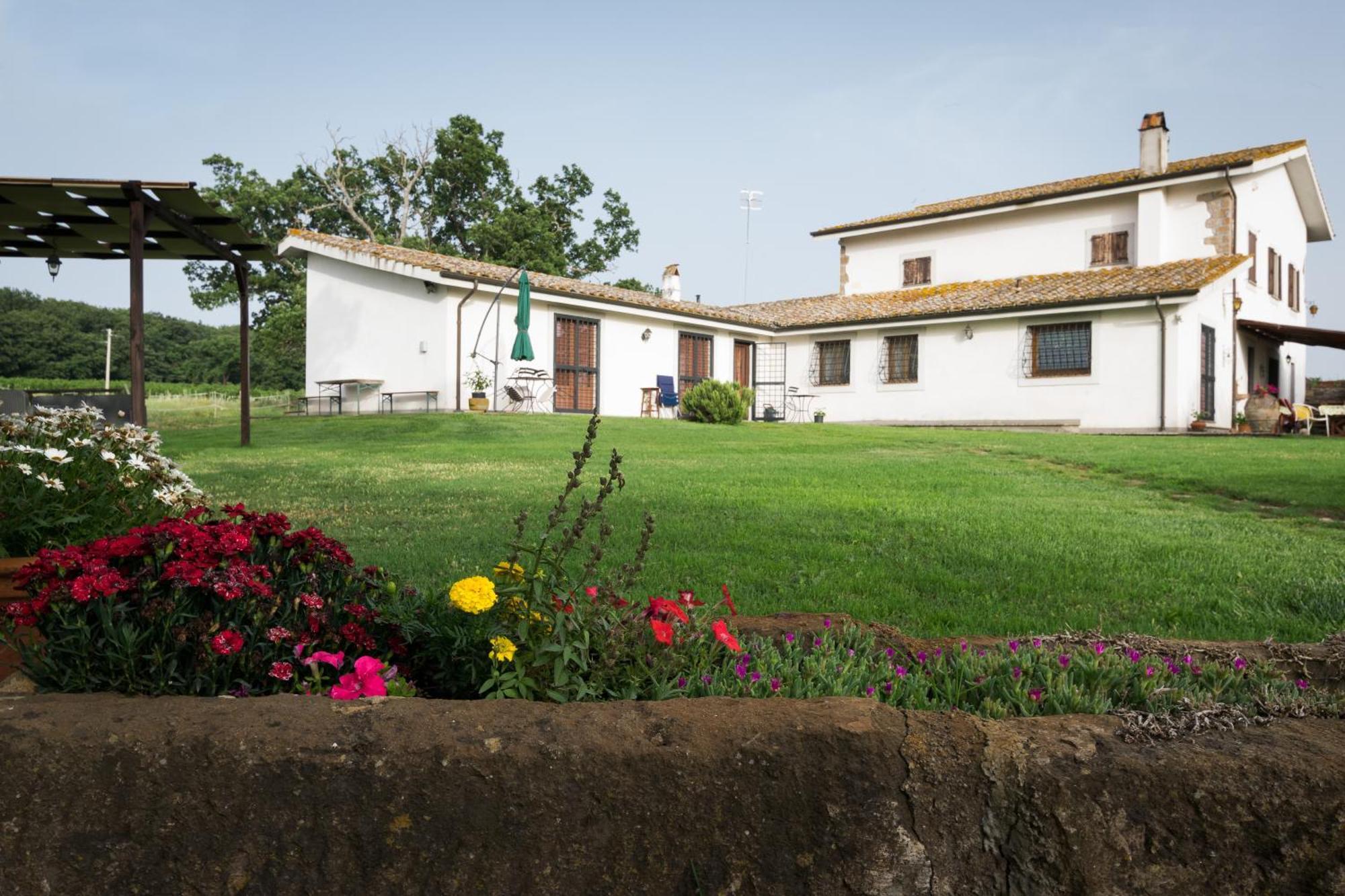 Agriturismo Il Poggio เวตรัลลา ภายนอก รูปภาพ